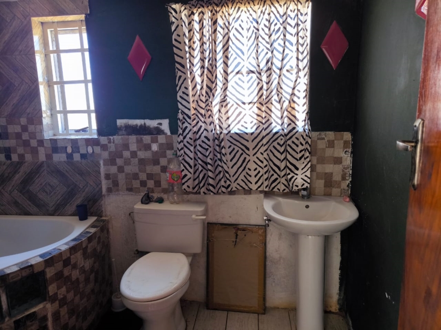 2 Bedroom Property for Sale in Chatsworth Western Cape